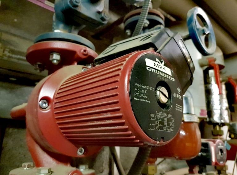 Penyebab dan Solusi Masalah Tekanan Air dengan Grundfos UPA